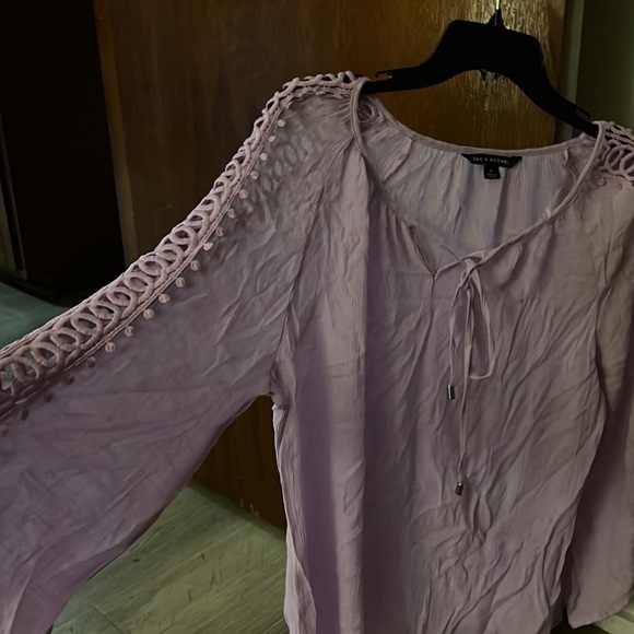 Lavender blouse - Picture 2 of 3